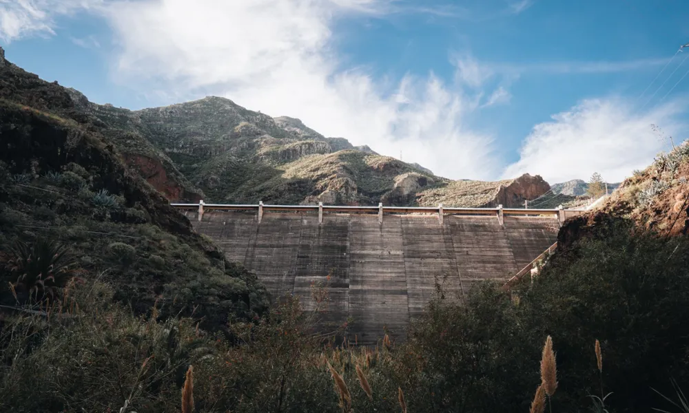 El Consejo Insular de Aguas acomete mejoras de las tomas de aprovechamiento de la Presa de Chejelipes